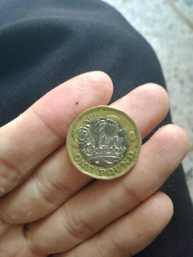 เหรียญที่ระลึก 1 เหรียญ เหรียญสะสม เหรียญควีนอลิซาเบธ 2 ประเทศอังกฤษ ปี 2016 รูปย่อยที่ 2