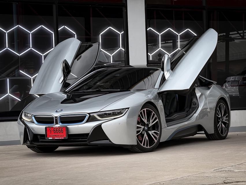 (แจ้งรหัสรถ MCA6666) 2015 BMW I8 1.5 HYBRID COUPE 4WD PLUG IN HYBRID