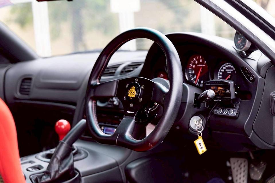 รหัสรถ PR17 Mazda Rx7 ตัวรถปี 1994 จดทะเบียนปี 2011 ตัวรถสีขาวแท้ตัวถังสวย Restore  8
