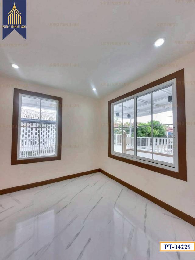 ทาวน์เฮาส์พฤกษา 3 ชั้นเดียวกว้างขวางตกแต่งใหม่ 10