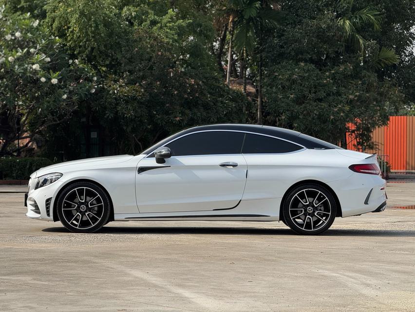 Mercedes-Benz C200 Coupe AMG Dynamic Y2023 รูปที่ 6