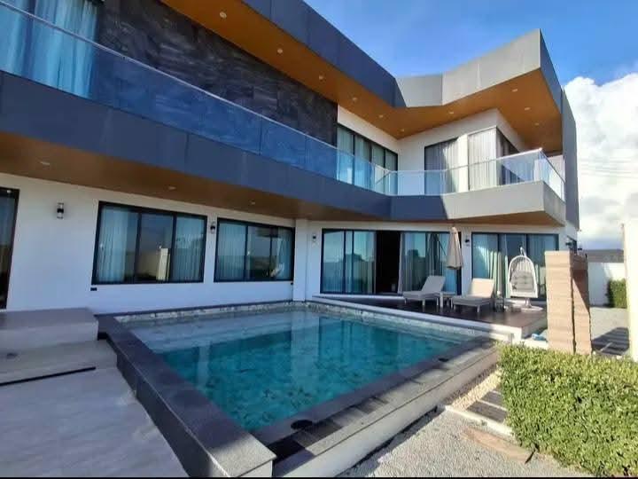 For rent luxury pool villa Pattaya - Kratinglai 1