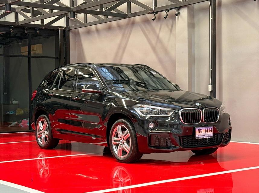2018 BMW X1 18D MSPORT รถมือเดียวออกป้ายแดง รถวิ่งน้อย เข้าศูนย์ทุกระยะ รถไม่เคยมีอุบัติเหตุครับ