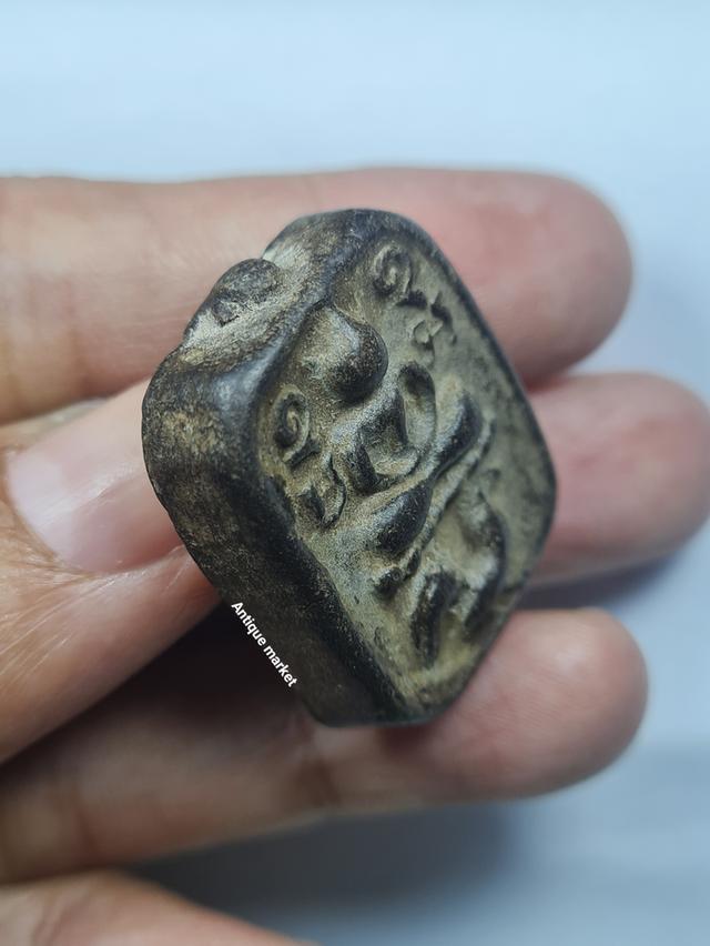 หลวงพ่อปาน พิมพ์ขี่ไก่