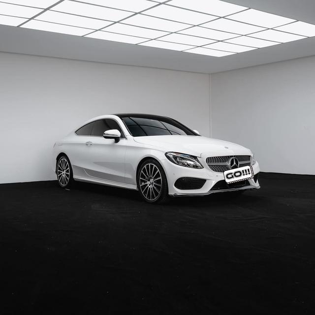C250 AMG Coupe (W205)