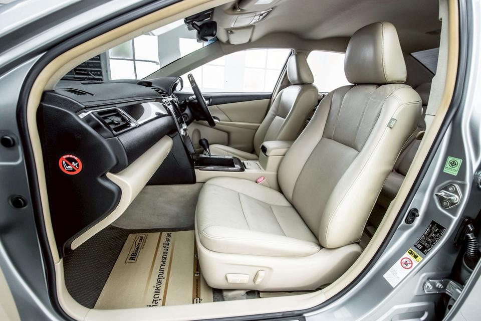TOYOTA CAMRY 2.5 HV NAVI โฉมปี (12-18) 2012 รูปที่ 13