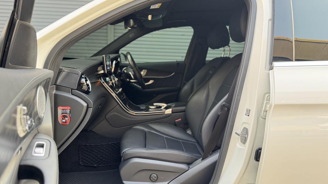 📌 รหัสรถ BM252 Benz GLC250d AMG 💥ปี 2019💥 รูปที่ 16