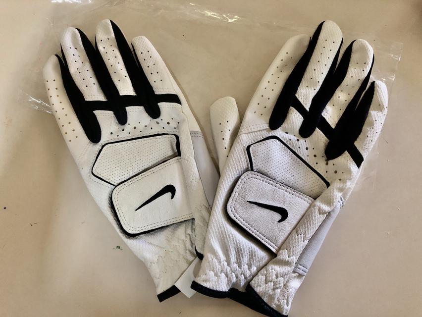 Golf glove ถุงมือกอล์ฟผู้หญิงไซด์ 22 มีหลายยี่ห้อ ของใหม่ รูปที่ 4