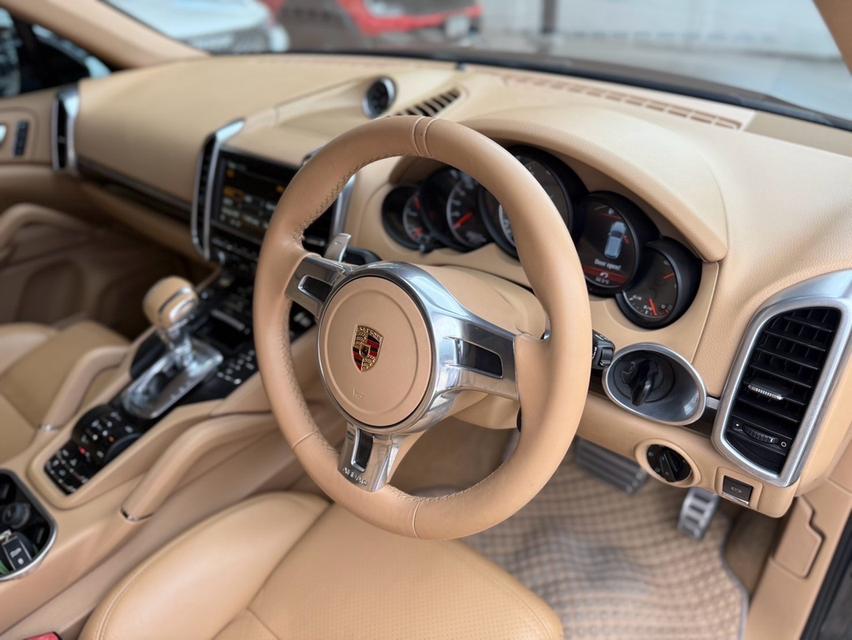 PORSCHE CAYENNE 3.0 HYBRID ปี 2012 รูปที่ 9