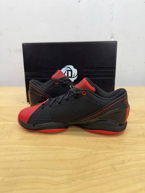 รองเท้า​บาส​D​rose​low1.5 ไซต์​11.5