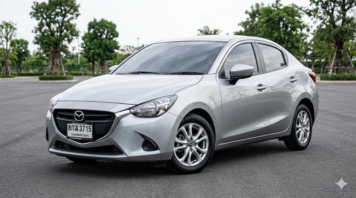 🚗 Mazda 2 1.3 High Sedan AT 2017