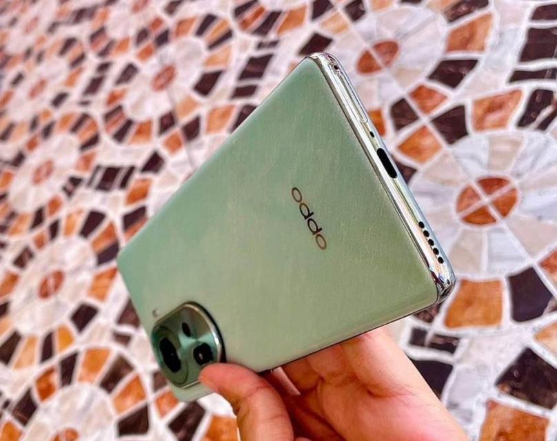 OPPO Reno 11 (5G) Wave green  3