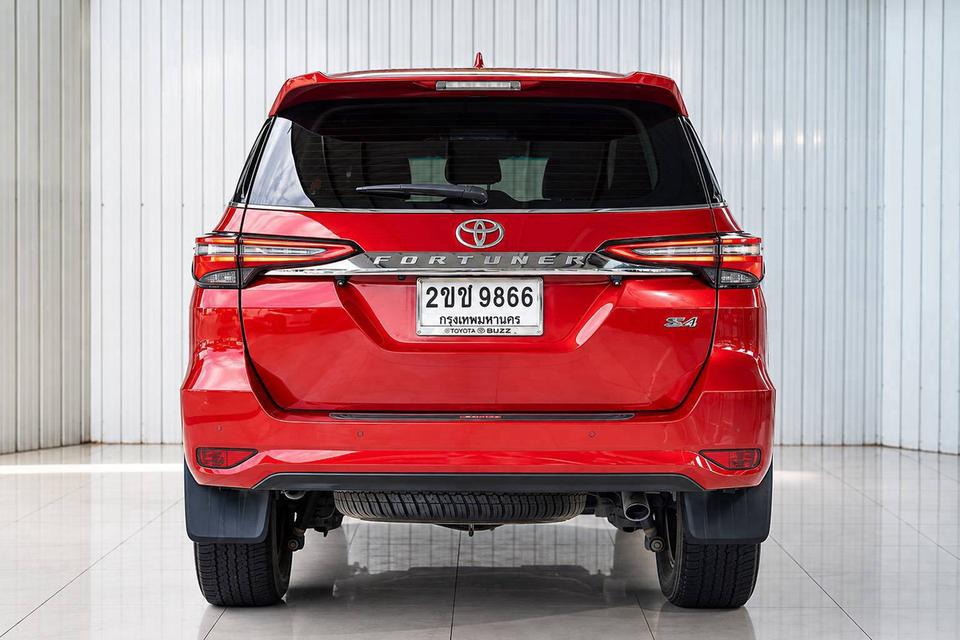 Toyota Fortuner 2.4V ปี21 รูปที่ 7