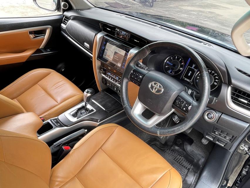 TOYOTA FORTUNER 2.8 V 4WD ปี 2016 เกียร์AUTO 4X4 สภาพนางฟ้า 9