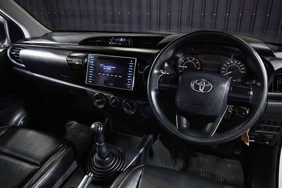 #Toyota Revo 2.4 Smart Cab J Z-Edition 3