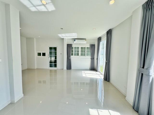 บ้านเดี่ยว ใกล้ เซ็นทรัลเวสต์เกต ชวนชื่น พาร์ค ปิ่นเกล้า - กาญจนา หลังริม 50 ตร.ว. สวยสุดในโครงการ ฟีลบ้านเดี่ยว 4 นอน 3