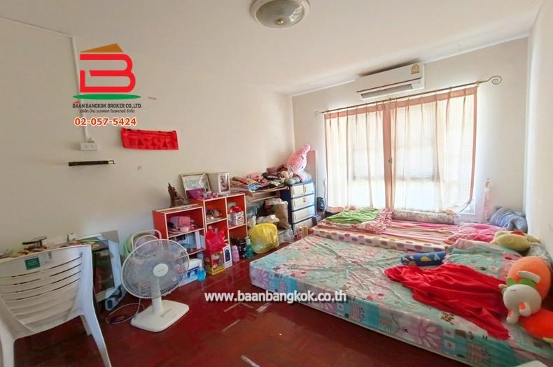 ทาวน์เฮาส์ หมู่บ้าน พฤกษา 13 เนื้อที่ 18.1 ตรว. ถนนรังสิต-นครนายก ตำบลคลองสาม อำเภอคลองหลวง จังหวัดปทุมธานี 8