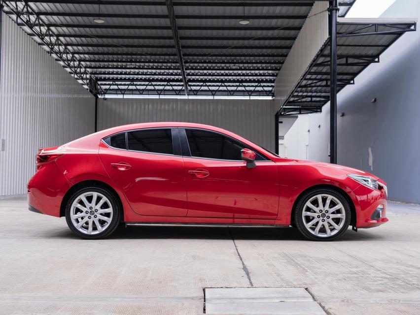 MAZDA 3 2.0 S ปี 2016 (จดปี 2017)มือสอง รูปที่ 7