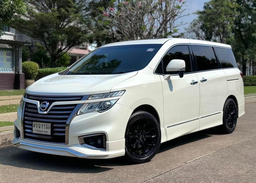 ขายรถ Nissan Elgrand 2.5 Highway Star ปี 2011 3