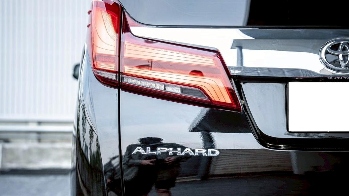 ขาย Toyota Alphard 2.5SC ปี19 6