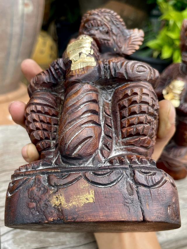 หนุมานไม้สักแกะสลัก หลวงพ่อดิ่ง วัดบางวัว ฉะเชิงเทรา พิมพ์หน้าโขน 8