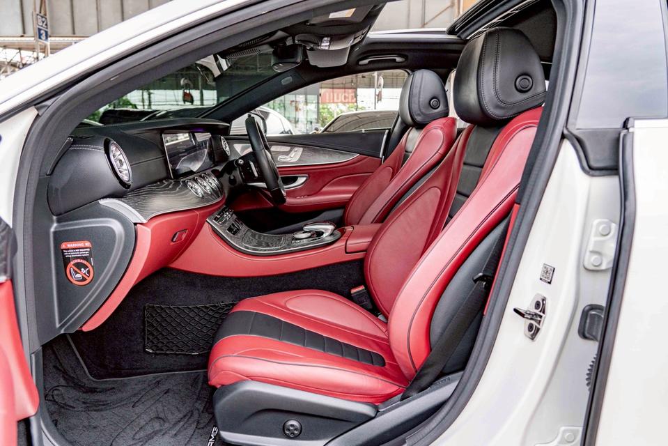 รหัสรถ NP4461 BENZ CLS300d AMG PREMIUM 2020 12