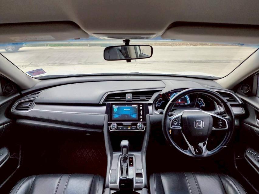 ขาย Honda Civic 1.8El ปี17 11