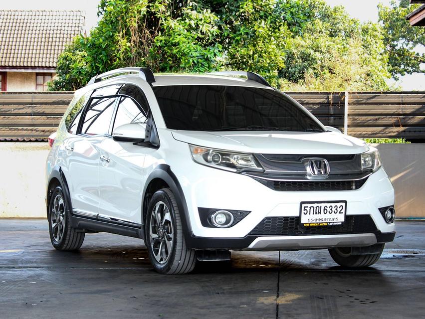 HONDA BRV 1.5 SV ปี 2016  โฉม ปี16-22 เกียร์ AUTO สีขาว เครื่องยนต์ เบนซิน ไมล์แท้เพียง 199,357 km. 2