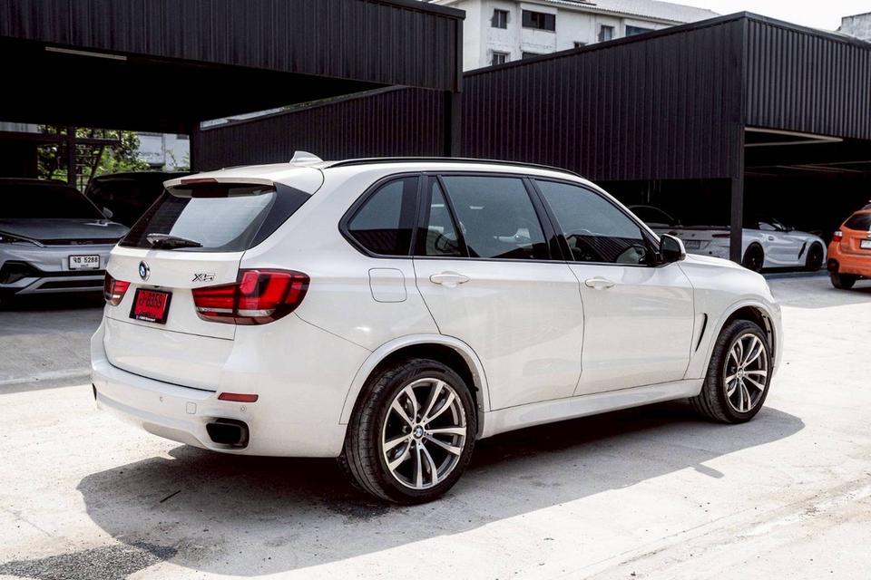 รหัสรถ 67GG8359 #BMW #X5 xDrive30d M-Sport (2015) รูปย่อยที่ 3