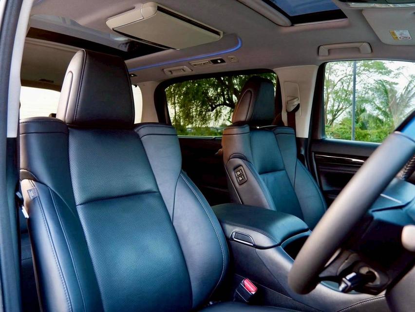 รหัสรถ PR1739 + Toyota Alphard 2.5 SC Package ปี 2020 8