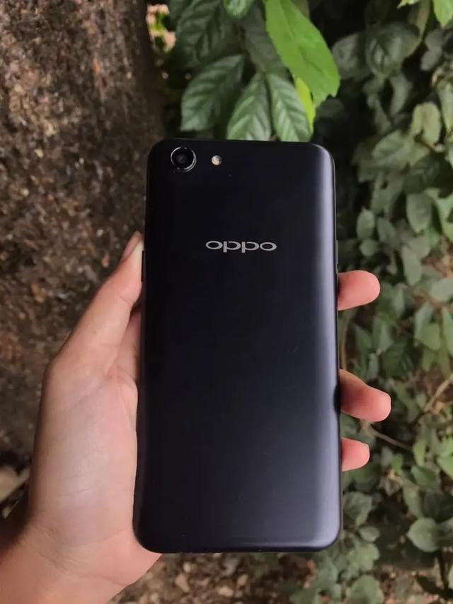 ขายด่วน Oppo A83 2