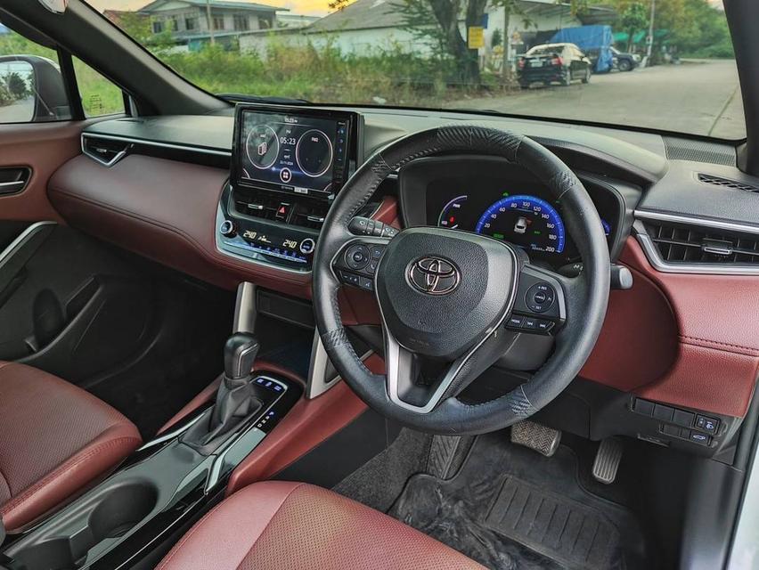 Toyota Cross 1.8 Hybrid Premium ปี 2020  สีขาว แรฟ สีเทา โครตเท่ห์ 13