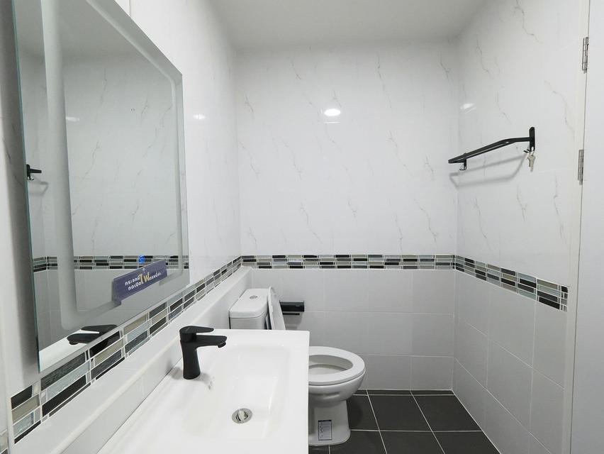 ขายทาวน์เฮ้าส์ 2 ชั้น ม.พลีโน่ 20.6 ตร.ว. 3นอน 2น้ำ [รัตนาธิเบศร์-ชัยพฤกษ์] ขาย 1.99ล้าน 8