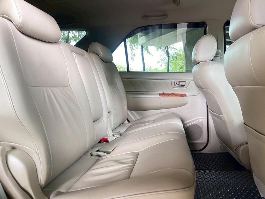 รหัสรถ WRT4163 Fortuner 2.7V ปี 2009 11