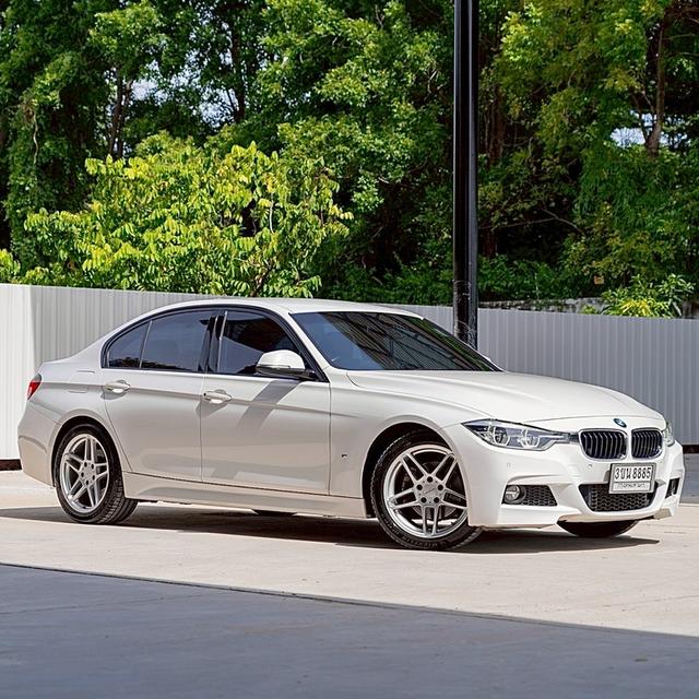 รหัสรถ 12AT8885 BMW 320d 2.0 M Sport(F30) | จดปี : 2019