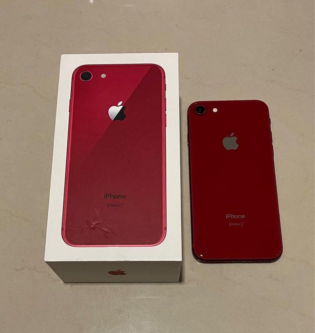 ไอโฟน8สีแดง 3