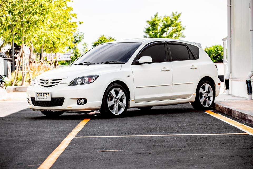 Mazda3 2.0 Maxx Sport ซันรูฟ ปี 2006 สีขาว  9