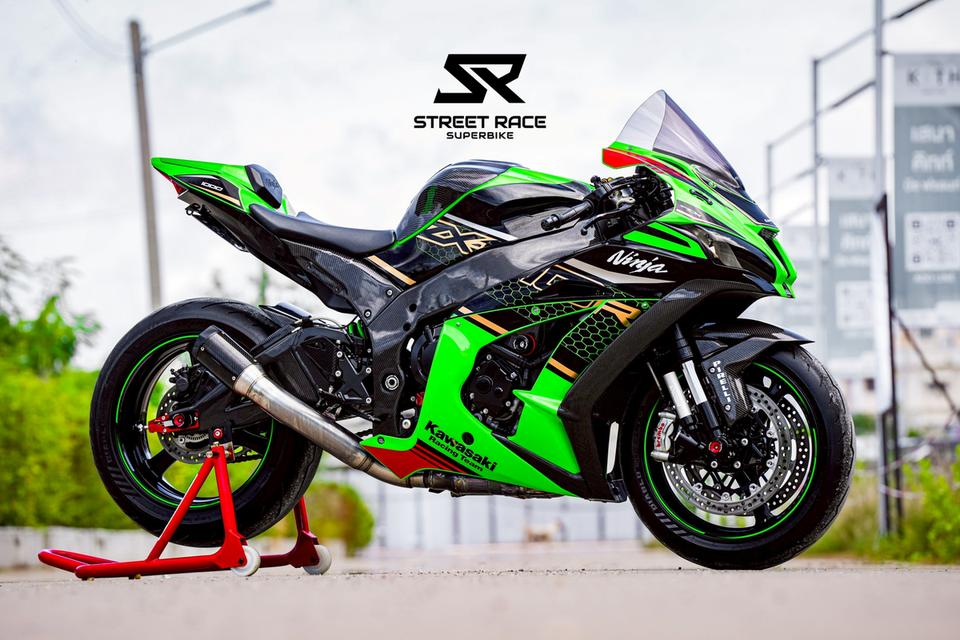 Ninja ZX-10R ปี 2021 ฝาแดง ลายรังผึ้ง ท่อแต่งเสียงโหด 💨 สายซิ่ง-สายสนามห้ามพลาด!