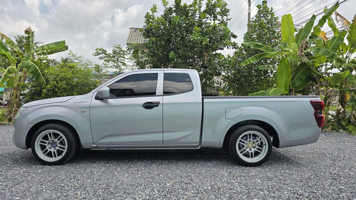 isuzu d-max 1.9 2022 รูปที่ 3