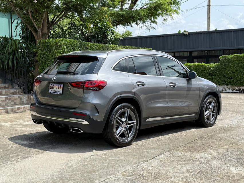 2024 BENZ GLA 200 AMG รถมือเดียวออกป้ายแดง เลขไมล์ 16,000 กม สภาพป้ายแดง รถไม่เคยมีอุบัติเหตุครับ 3