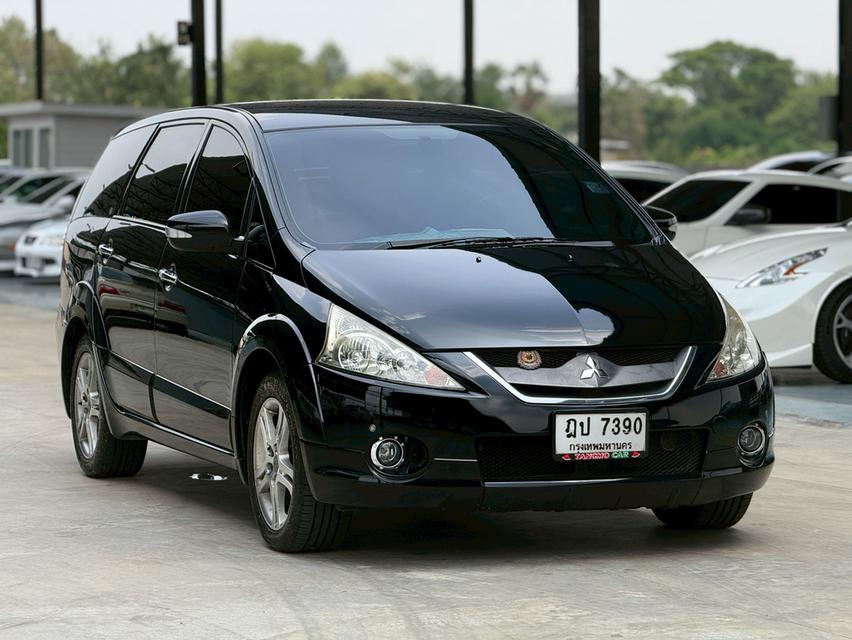 Mitsubishi Space Wagon 2.4 GT Mivet ปี 2010