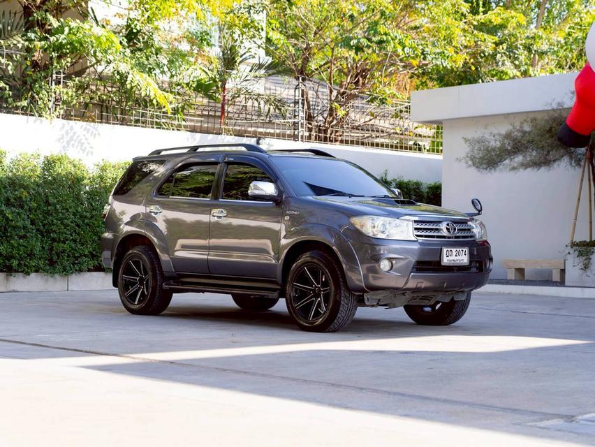 Toyota Fortuner 3.0V 4WD ปี 2010 📌 #ประกันเครื่องเกียร์3ปี 30,000 km. 5