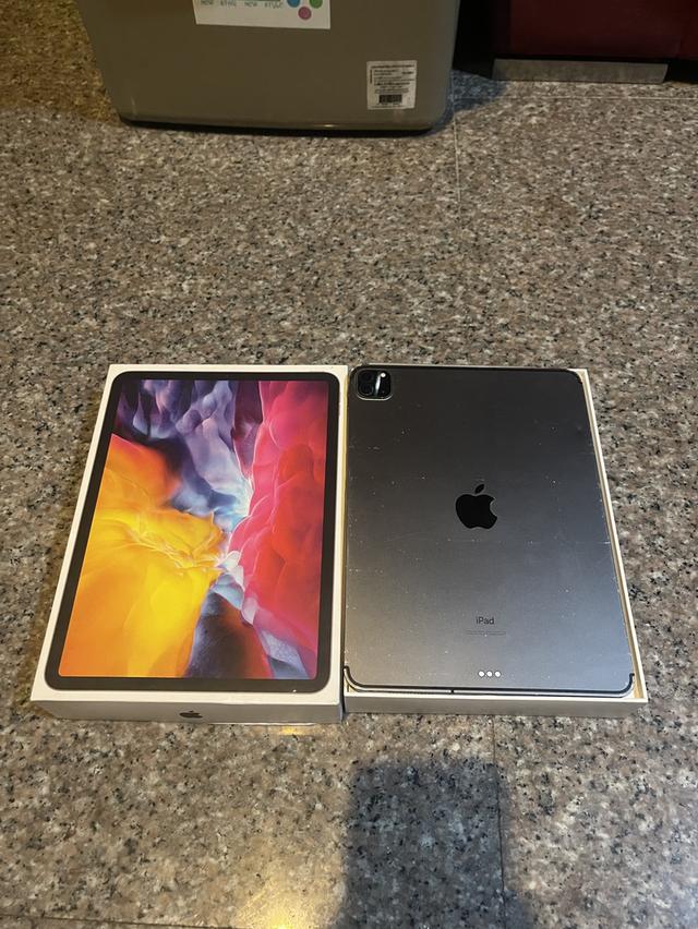 ขายiPadPro11นิ้วสีดำ128กิ๊กWifi Celluerใส่ซิมได้มีกล่องใช้งานดีทุกๆฟังชั่นถูกมากกกก 2