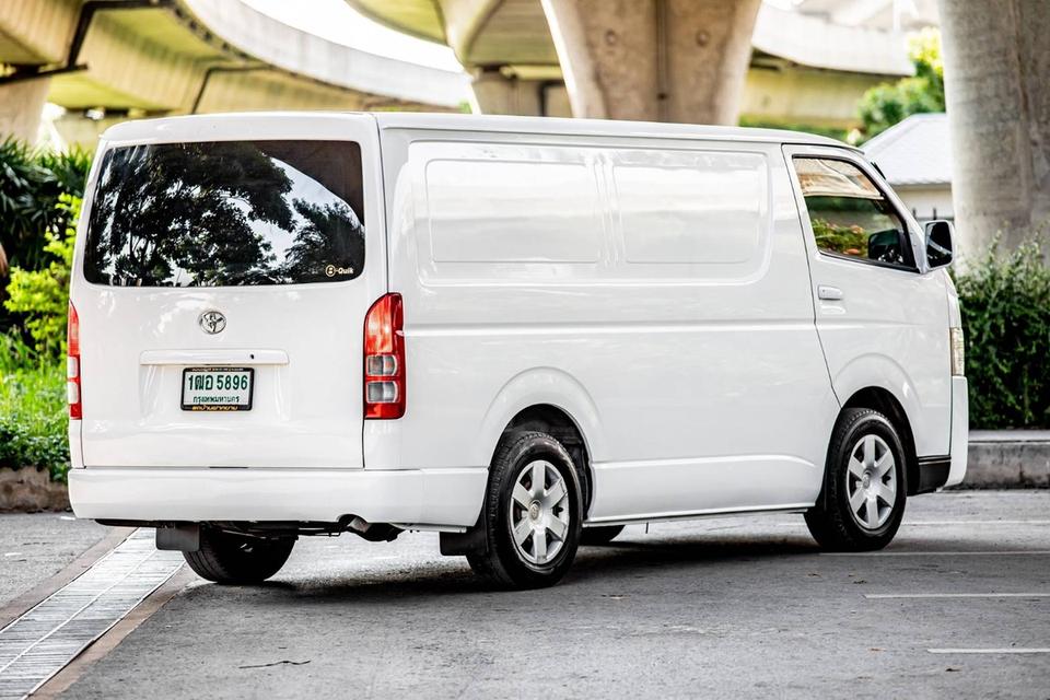 Toyota Hiace 3.0 ดีเซล MT โม่งน้อย ปี 2017 รหัส GT5896 9