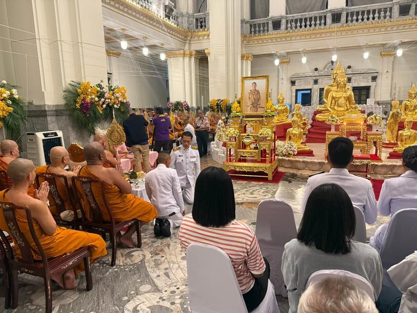 เหรียญหล่ออาร์มบอร์นชุบเงินลงยาเหลืองหลวงพ่อโสธร รุ่น ประวัติศาสตร์ตำรวจ ๒๕๖๘ 15