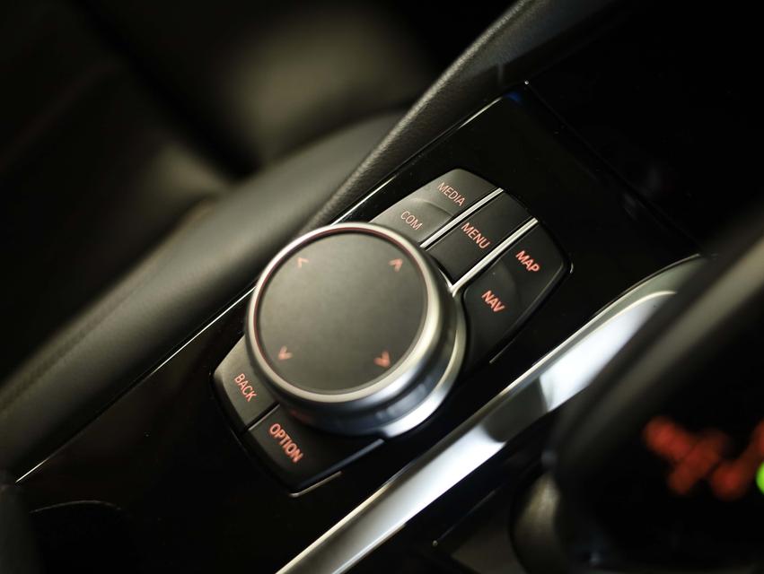 2022 BMW 530e 2.0 G30 (ปี 17-22) Elite Sedan AT รูปที่ 13