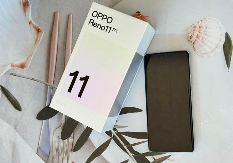 OPPO Reno 11 สีเขียว 2