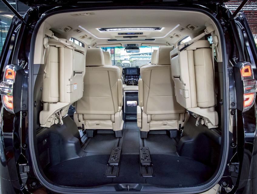 TOYOTA VELLFIRE 2.5 HYBRID X E-FOUR ปี 2021 17