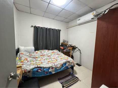 บ้านทาวน์เฮาส์ 2ชั้น 18 ตรว. 10