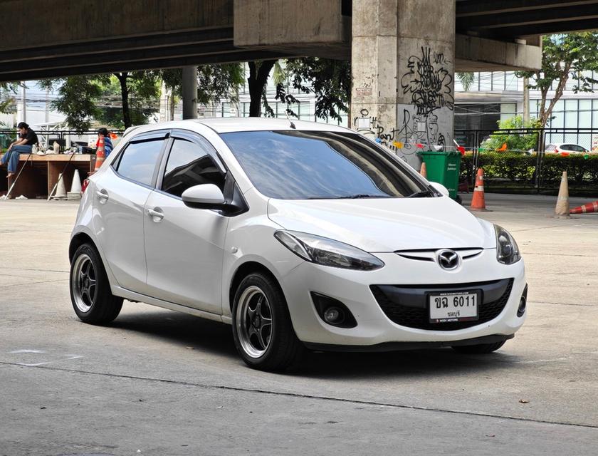 Mazda2 1.5 auto Sport Groove Hatchback ปี 2012  1